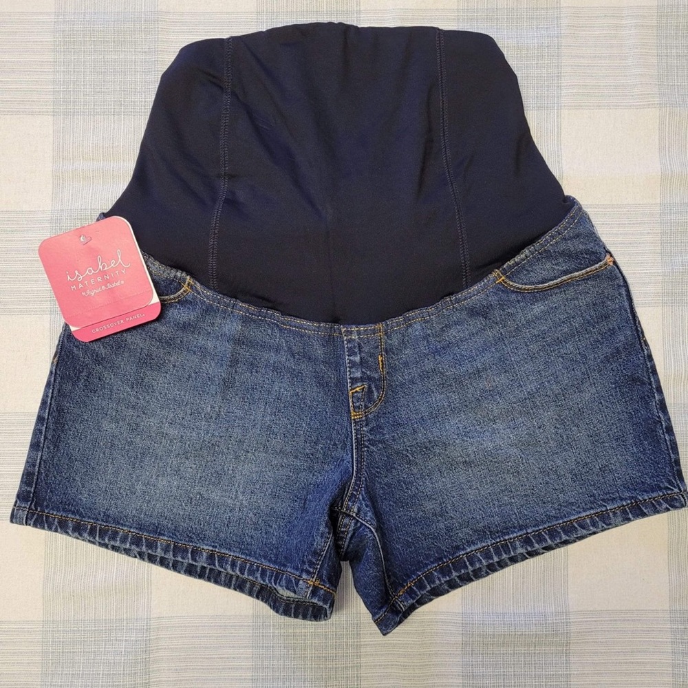 NWT Size 8 Over the Belly Maternity Shorts - Isabel Maternity by Ingrid & Isabel